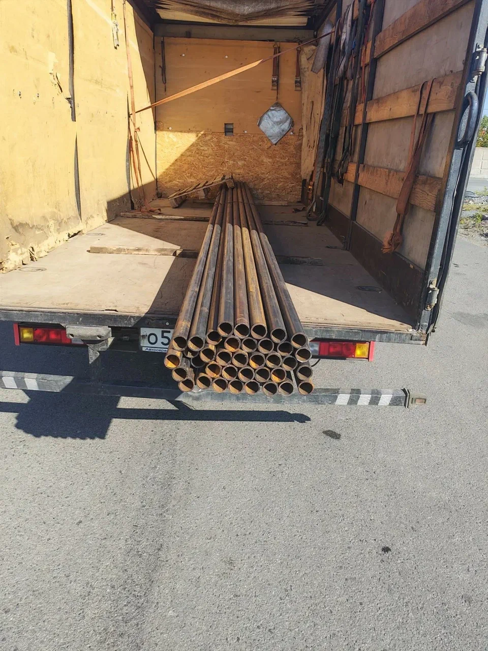 Труба 40×3,5 — 216 м.